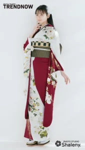 菊池日菜子 ×TRENDNOW(トレンドナウ)の振袖-赤白|ハタチ記念の新作振袖ご紹介 TN-274