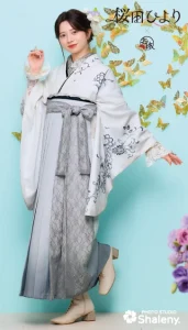 “桜田ひより × 志織”の卒業式袴レンタル|卒業式の袴ご紹介 T-1