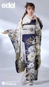 “Edel×ゆい小池(ゆいちゃみ)”の振袖-紺|成人記念の新作振袖ご紹介 E-711