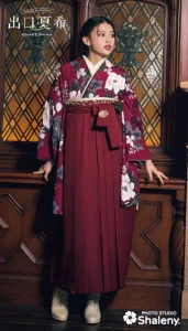 “出口夏希”の卒業式袴レンタル｜卒業式の袴ご紹介　DNN-08