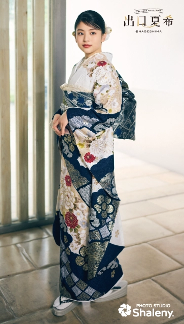 “出口夏希”ちゃんの振袖-白｜成人記念の新作振袖ご紹介　DN-210