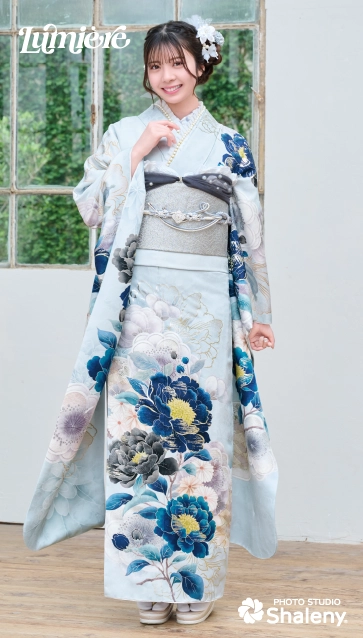 “星乃夢奈×Lumiere”の振袖-水色｜成人記念の新作振袖ご紹介　LF-24