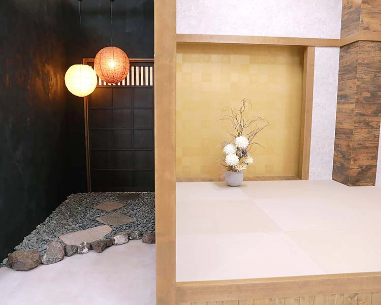 【豊橋市】シャレニーイオン豊橋南店のスタジオセットのご紹介|【豊橋市】2026年/2027年成人式の方必見|成人式や振袖の思い出を写真に残すならおしゃれなスタジオ撮影が絶対おすすめ|シャレニーイオン豊橋南店-豊橋市