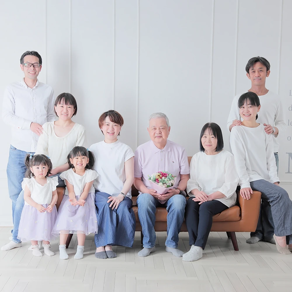 家族写真撮影イメージ画像No004｜年2.2万人が利用する大人気写真館の“家族写真撮影”｜シャレニー