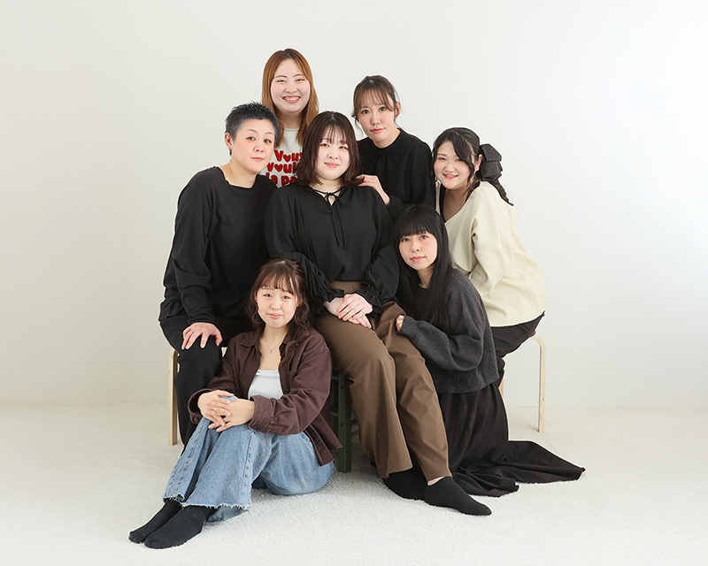 新潟市で七五三の写真撮影をご検討の方必見!!子ども撮影年間約2万人のシャレニーの1番人気撮影メニュー七五三写真撮影！シャレニーアピタ新潟亀田店　スタッフサムネイル｜七五三写真撮影ならシャレニーアピタ新潟亀田店へお任せ！｜シャレニーアピタ新潟亀田店